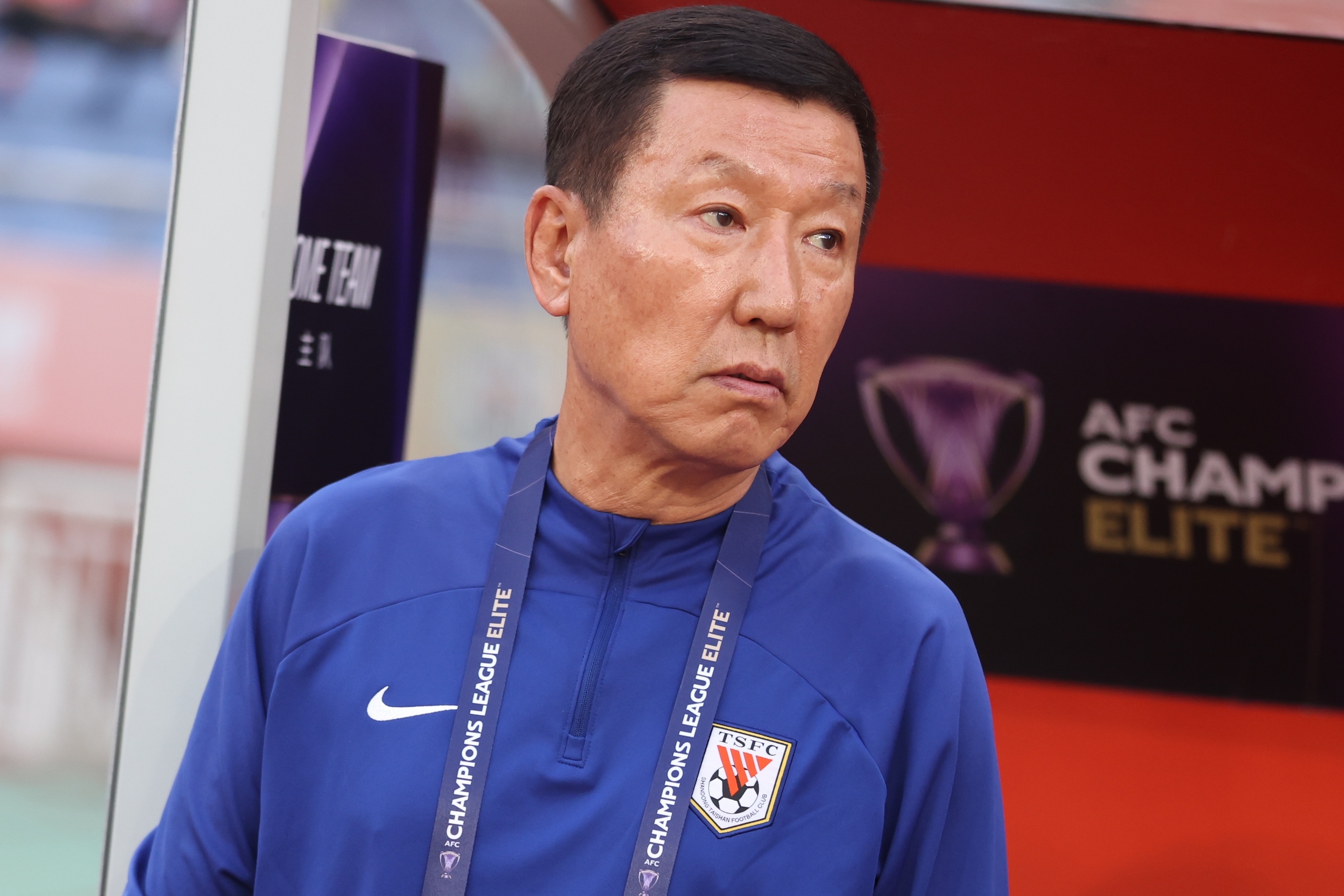 困境中坚守 崔康熙坦言球队上下团结一心共克时艰